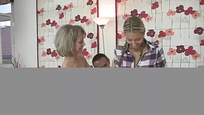 Plus, video bokep jepang online gratis dia itu freak - toket besar rambut pirang pukas